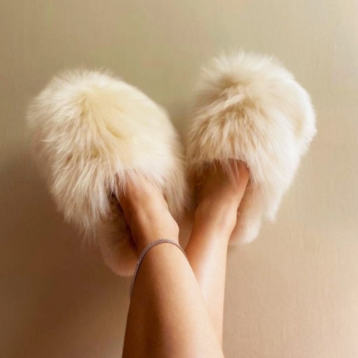 Casual Vogue Fox Fur Slippers Kutshy - Women Slippers - Ideas of Women  Slippers #WomenSlippers | Fur sandals, Fur slides, Fur slippers